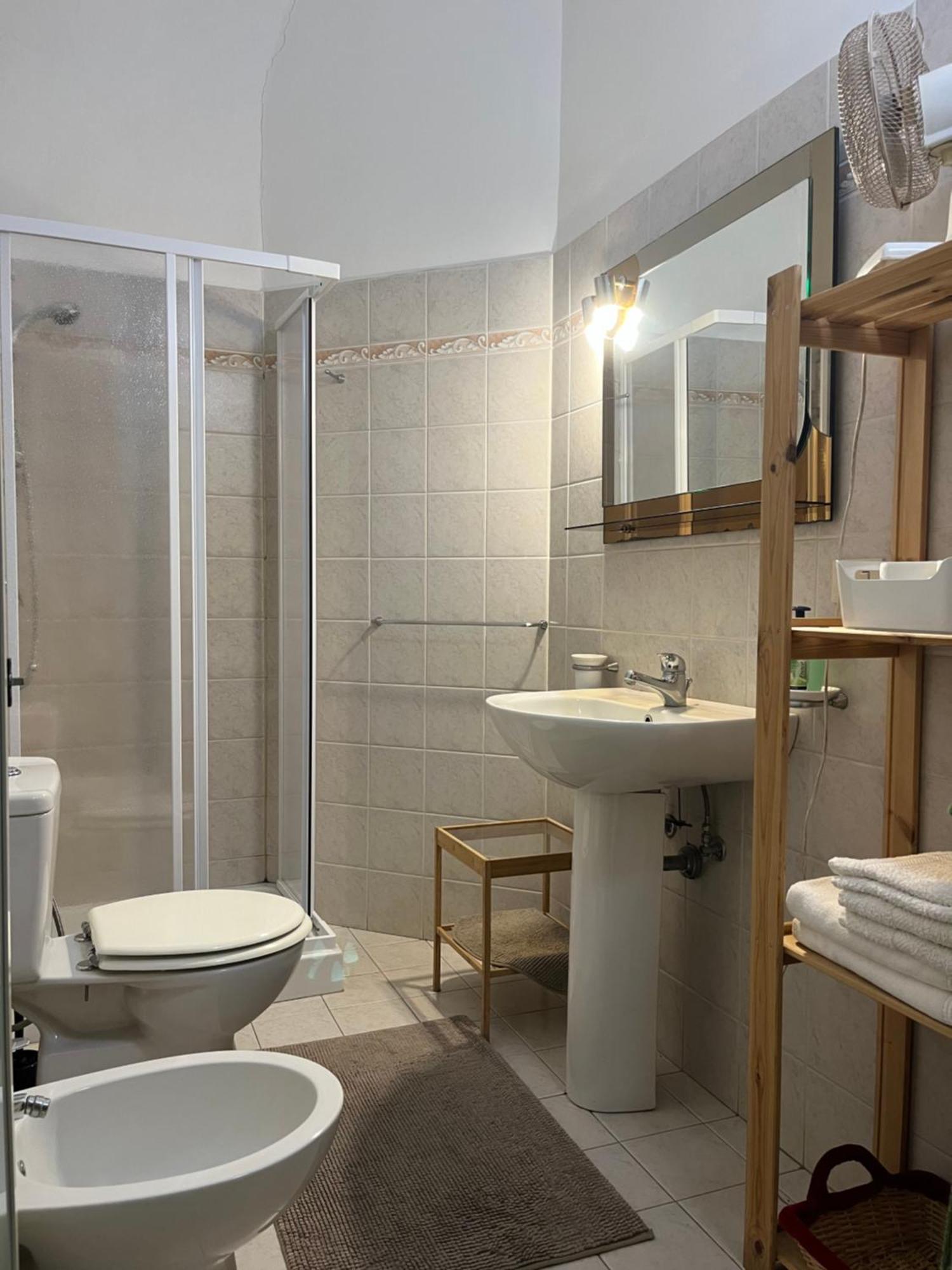 Apartment For 2 In Catania, B&B Le Voci Del Mercato מראה חיצוני תמונה